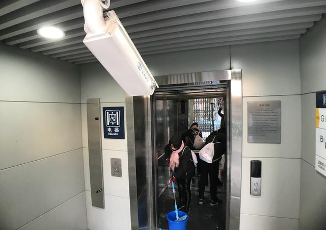 北京地铁8号线中国美术馆站开通 电梯成“隐形功臣”